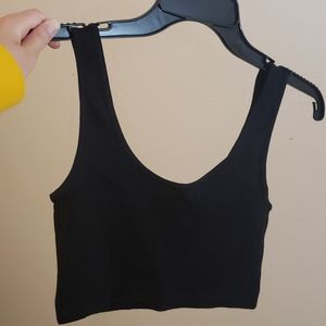 cropped tank top